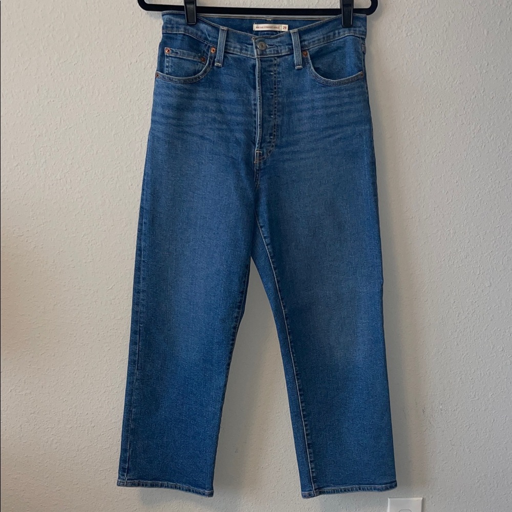 Levi's Ribcage Straight Ankle Jeans